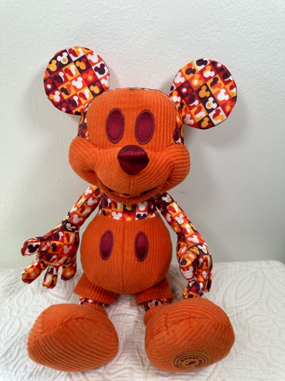 NWT Mickey Mouse Memories Plush July 7 of 12 Limited Release Collections - Picture 4 of 8